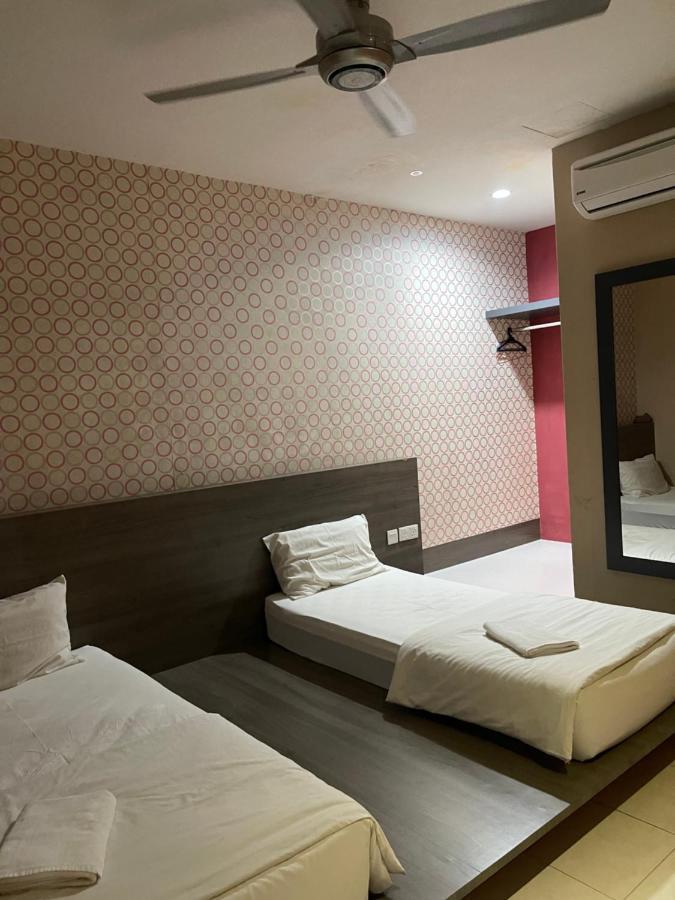 Golden Guest House קואנטאן מראה חיצוני תמונה