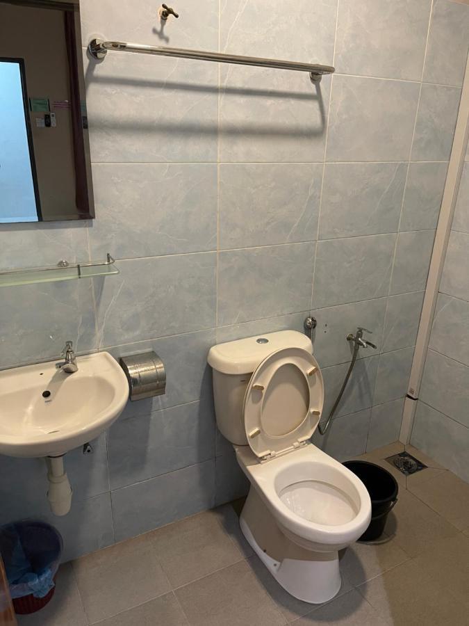 Golden Guest House קואנטאן מראה חיצוני תמונה